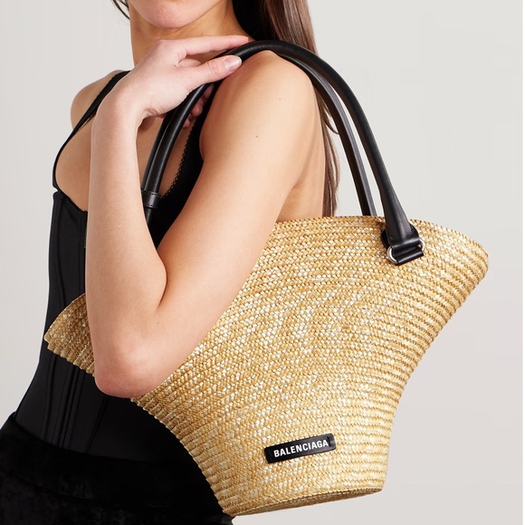 🦋 Bloggers Favorite 🦋 NWT ZARA BASKET SHOULDER BAG WITH FLOWER - Picture 9 of 16